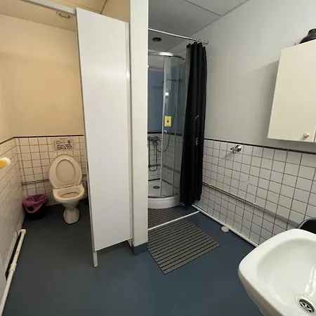 Office House Services 660 Hostel